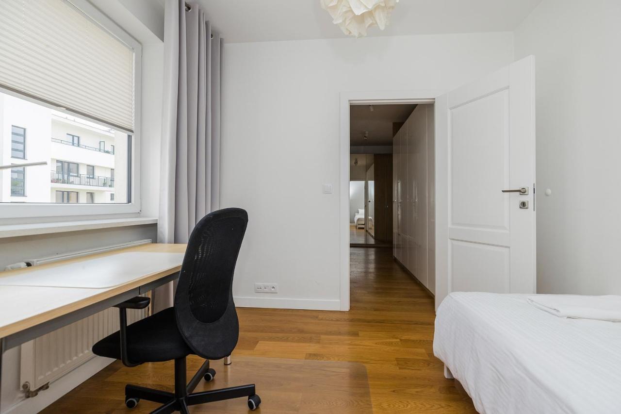 Shortstaypoland Bartycka * Warszawa