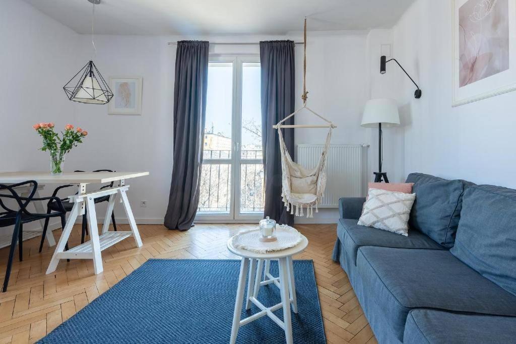 Apartament Sleepwithus Wilcza 55/63 *