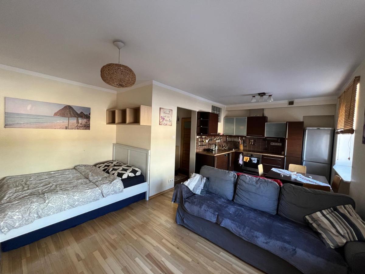Entire Studio Flat * Warsaw