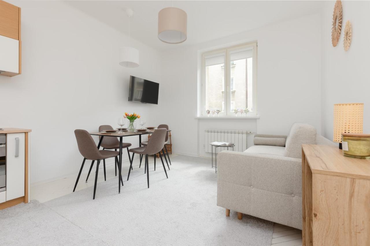 City Centre Sniadeckich Near Metro Station By Renters *