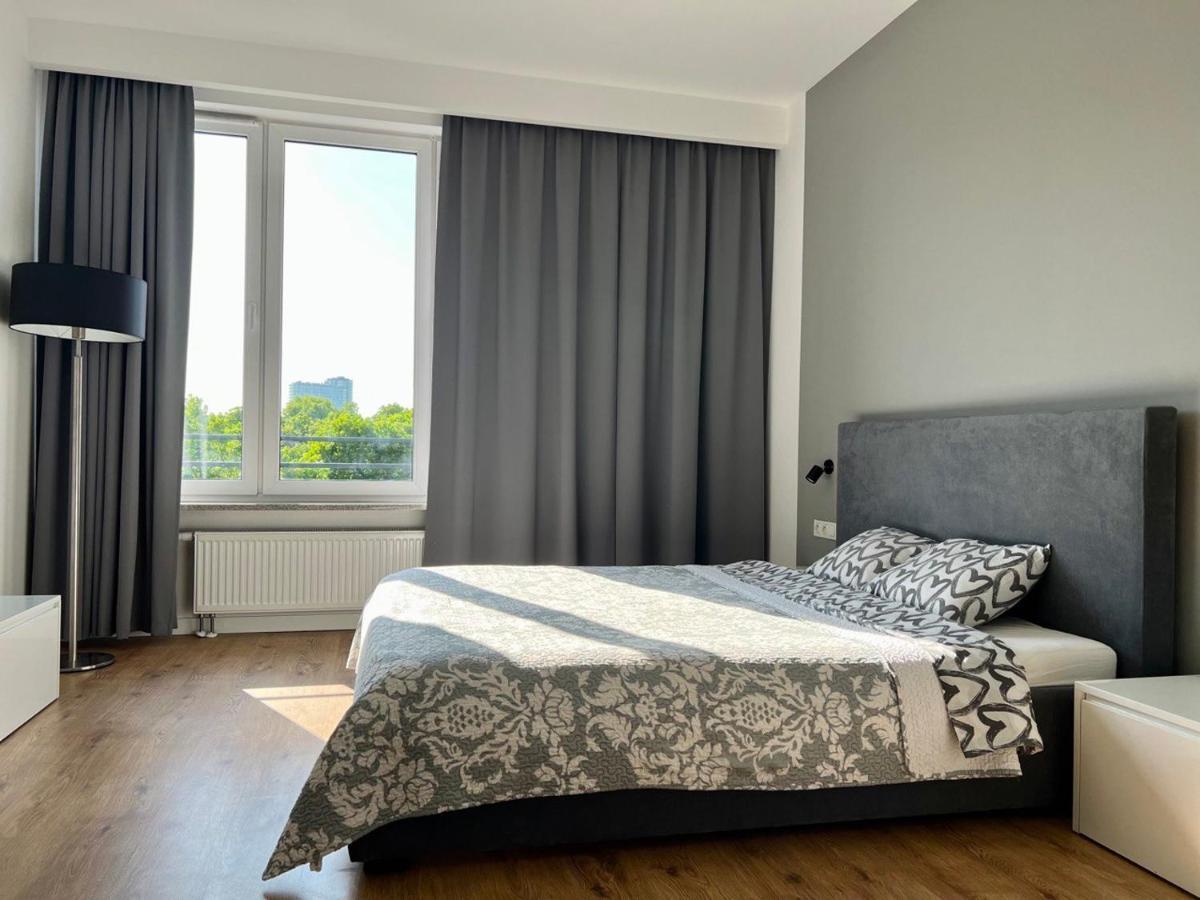 K22 Slawinska 503 Sun-city Apartment *
