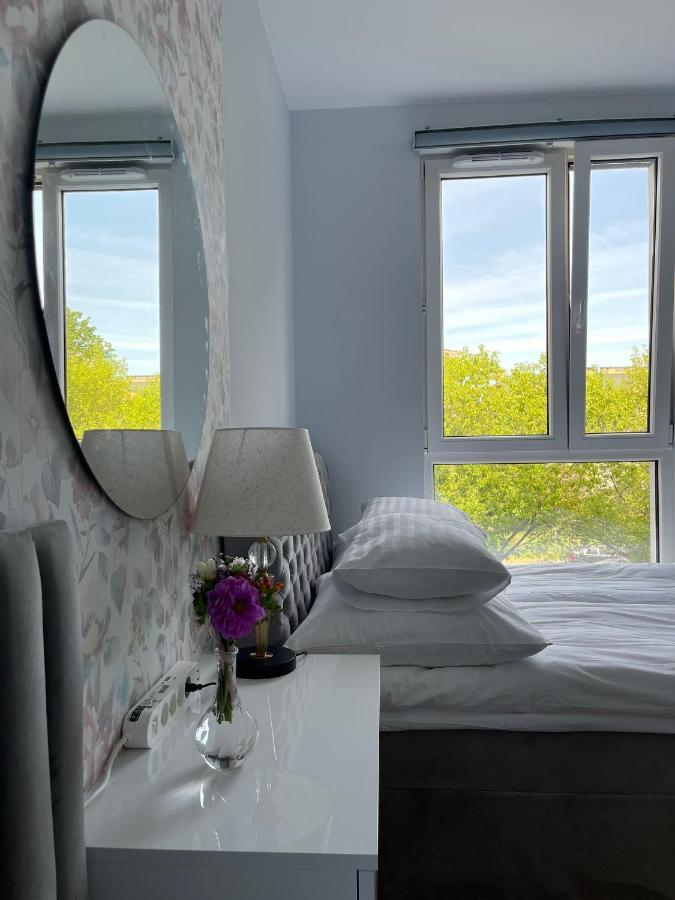Centrum Wlodarzewska 30 M45 Apartment Warsaw