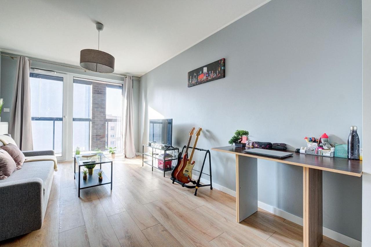 Apartment Szwedzka 4 Studio + Balcony Warsaw