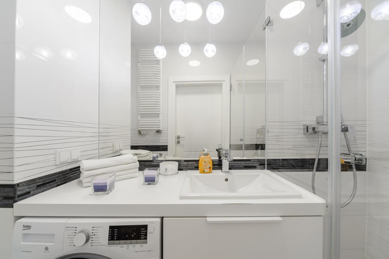 Lumina Luxury In Mennica Hotel apartamentowy