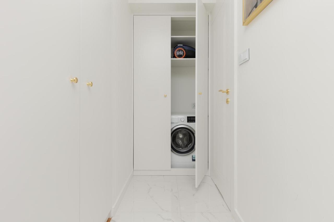 Senatorska By Renters * Warszawa