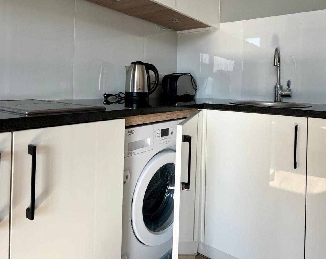 K22 Slawinska 503 Sun-city Apartment *