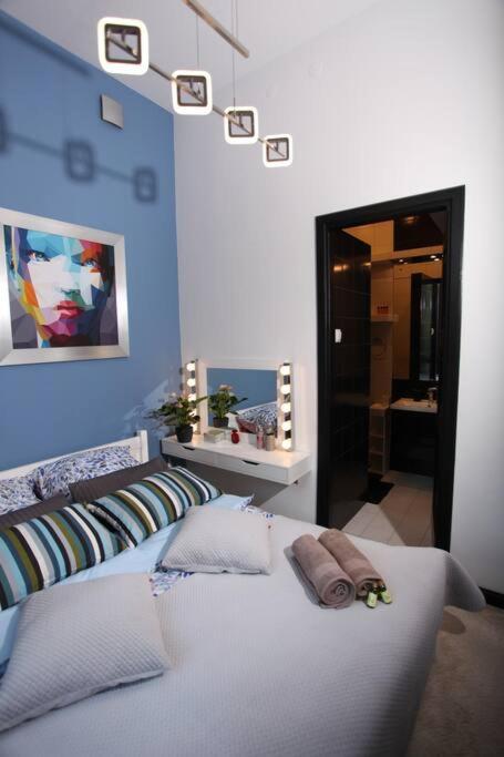 Emilii Plater 36, Centrum Apartament *