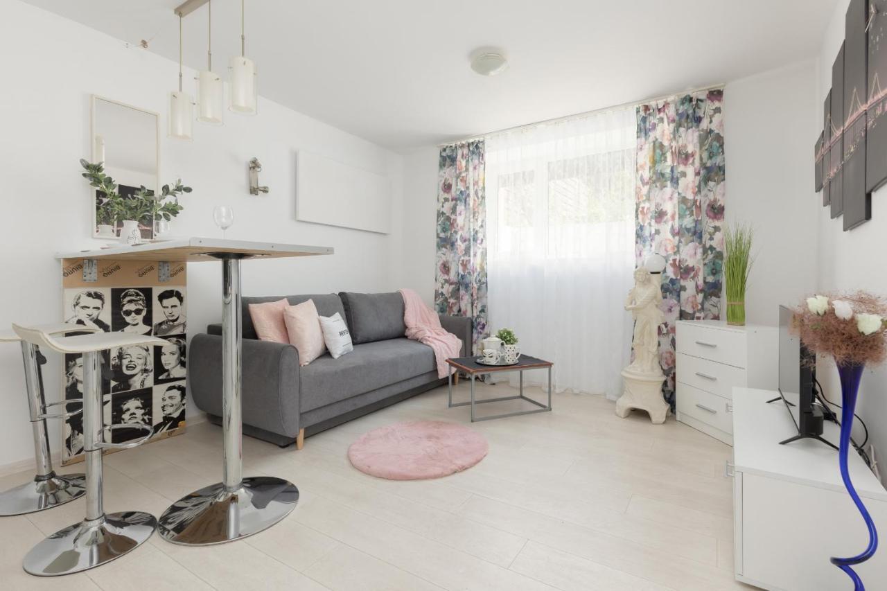 Căn hộ Affordable Underground Near Pge Narodowy By Renters Warsaw