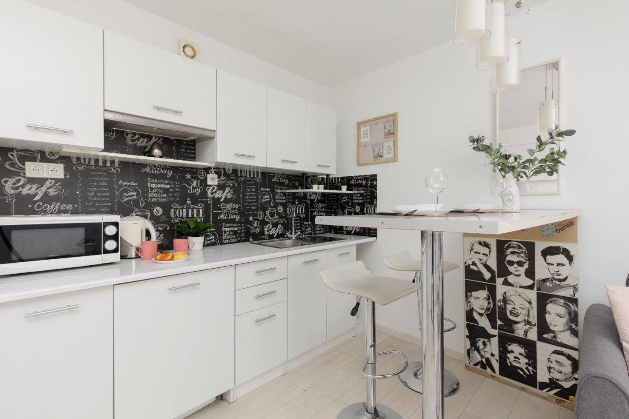 Affordable Underground Near Pge Narodowy By Renters Warsaw