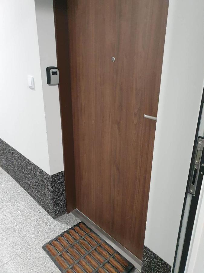 3 Pokojowy Lub W Mieszkaniu W Nowym Bloku Homestay *