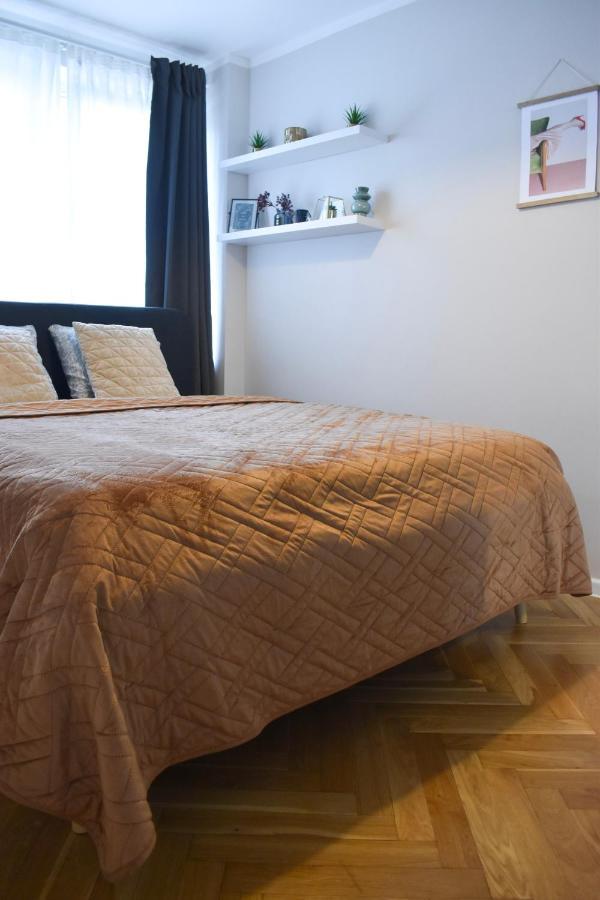 Apartamento Panska, Metro Onz Varsóvia