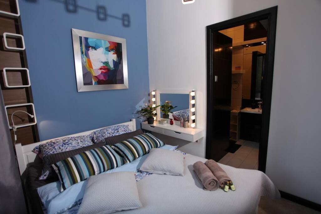 Apartament Emilii Plater 36, Centrum Warszawa