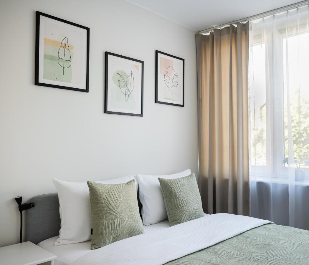 Nowogrodzka Grey Apartamento