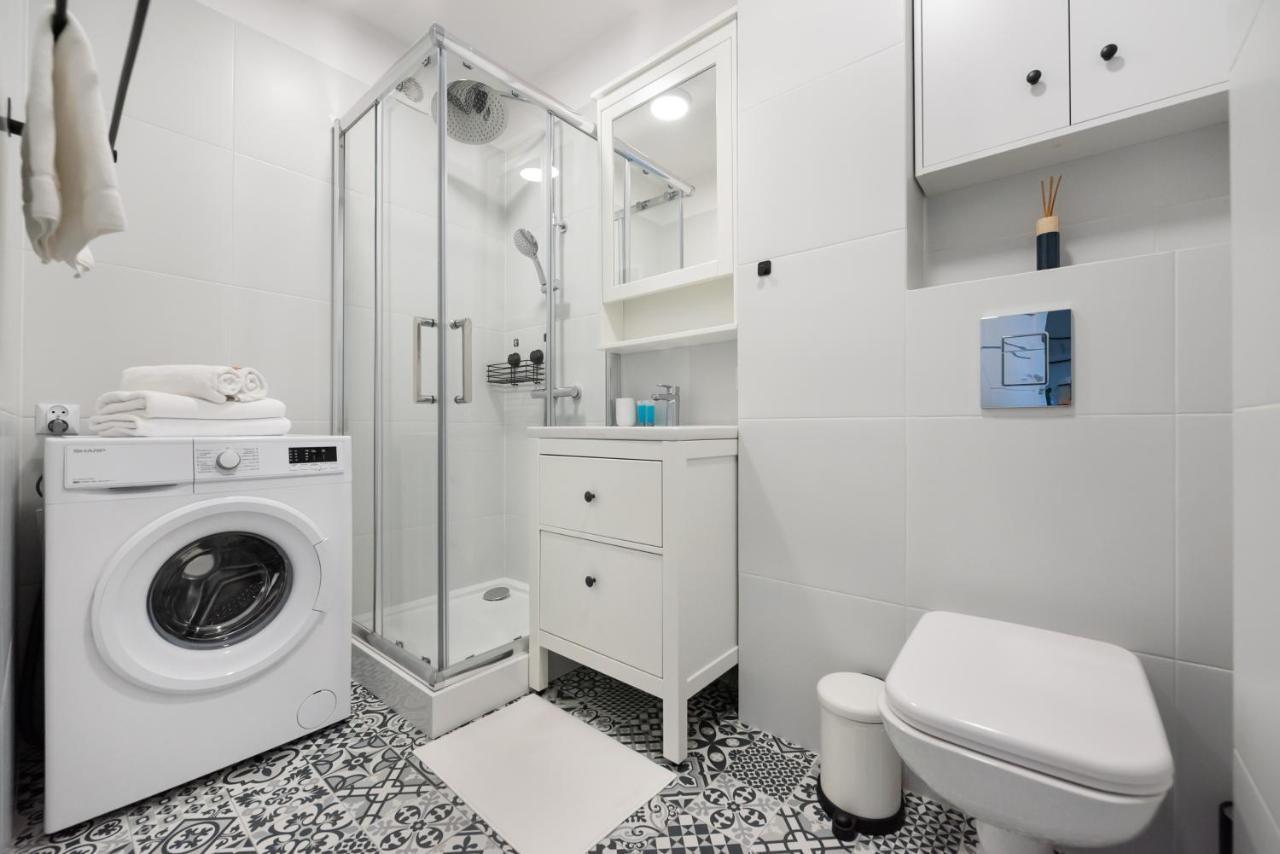 Nowogrodzka Grey Apartamento Varsóvia