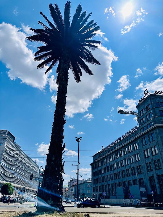 Lustrzany Centrum *