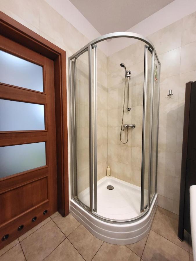 Platinum Towers Apartment