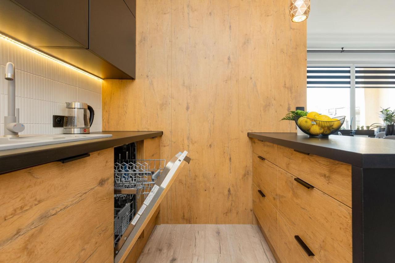 Apartment Grojecka Studio For 3 Guests With Balcony By Renters Warschau