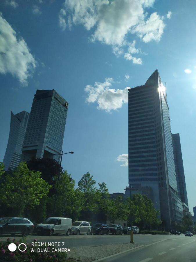 Center 3 Bedroom Warszawa