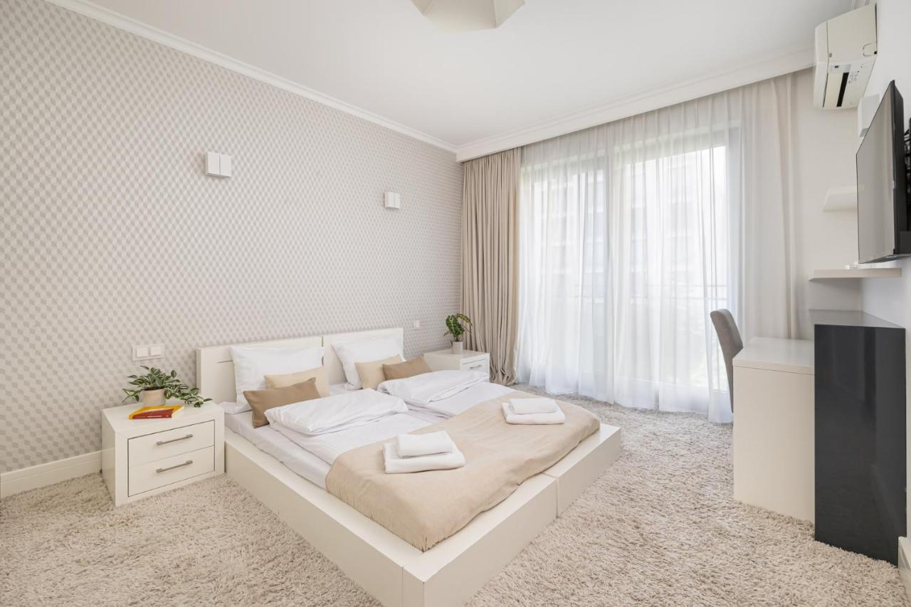 Ecru 3-bedroom Luxurious Wwa21 Apartament *