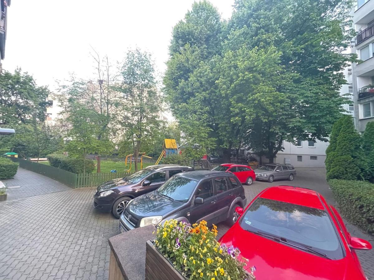 Your Saska Kepa Apartament *