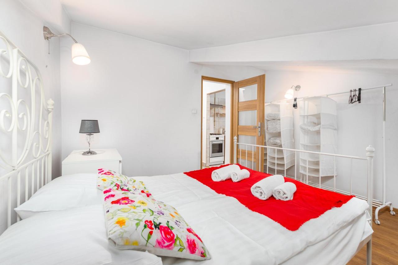 Walicow 19 By Homeprime Apartment Warsaw