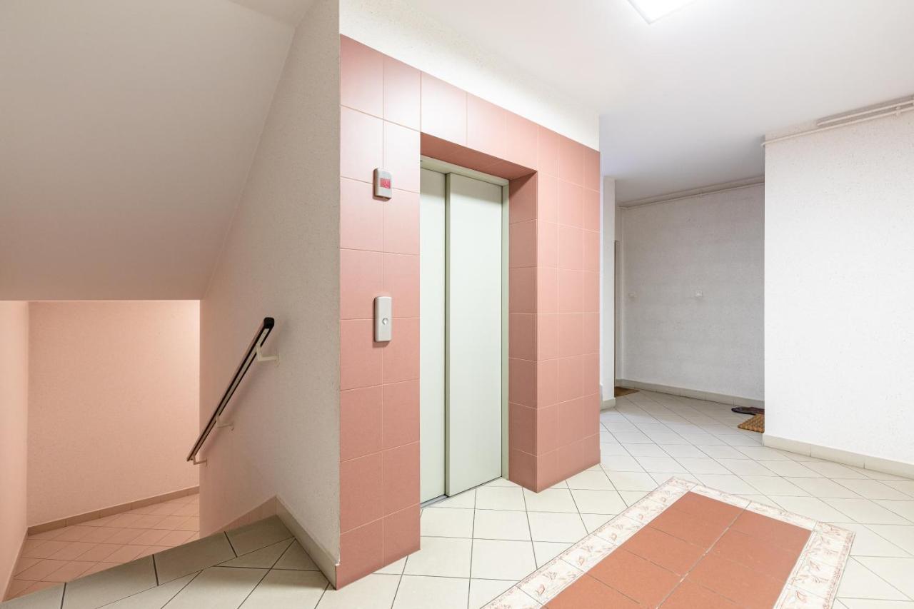 Apartment Superapart Dzieci Warszawy 27a *