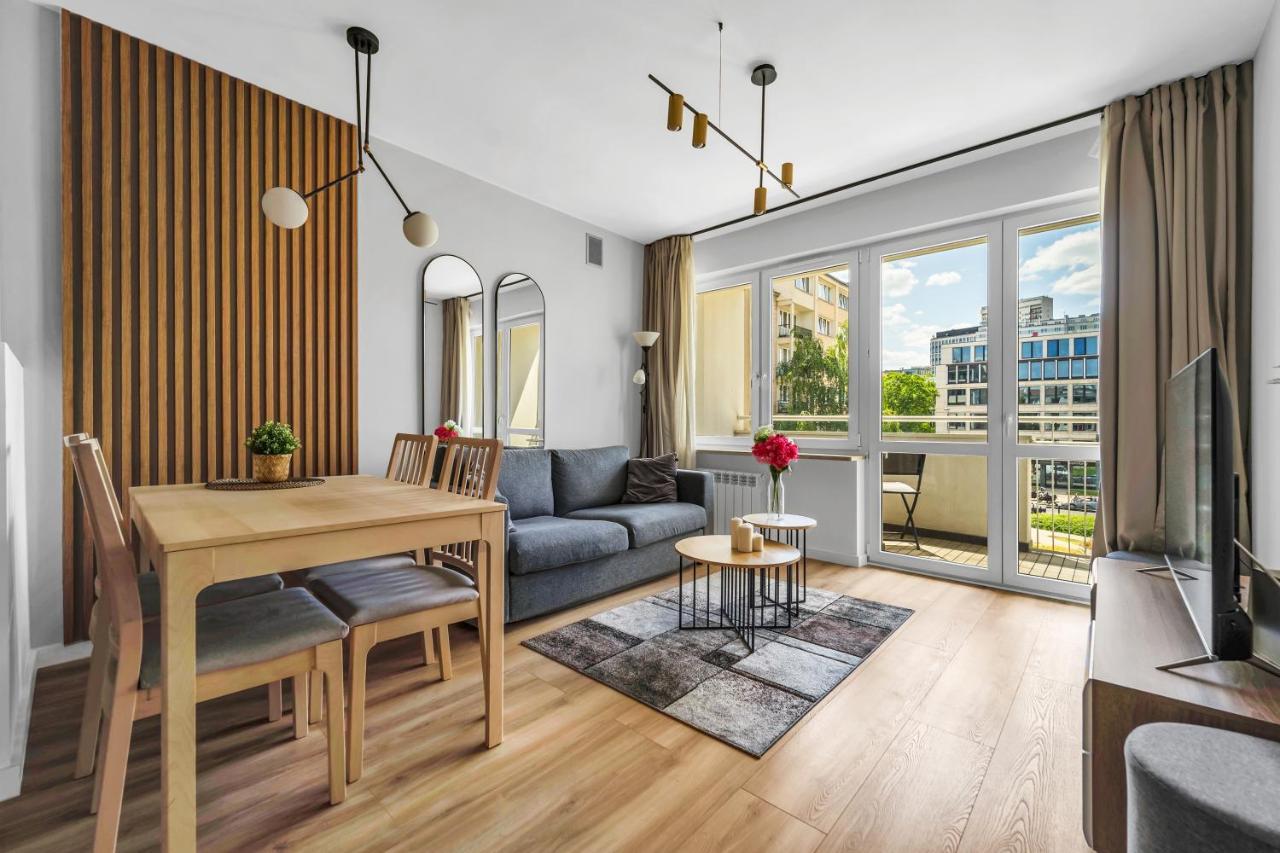 Powisle Business - Balcony, Workspace - By Rentujemy Warsaw