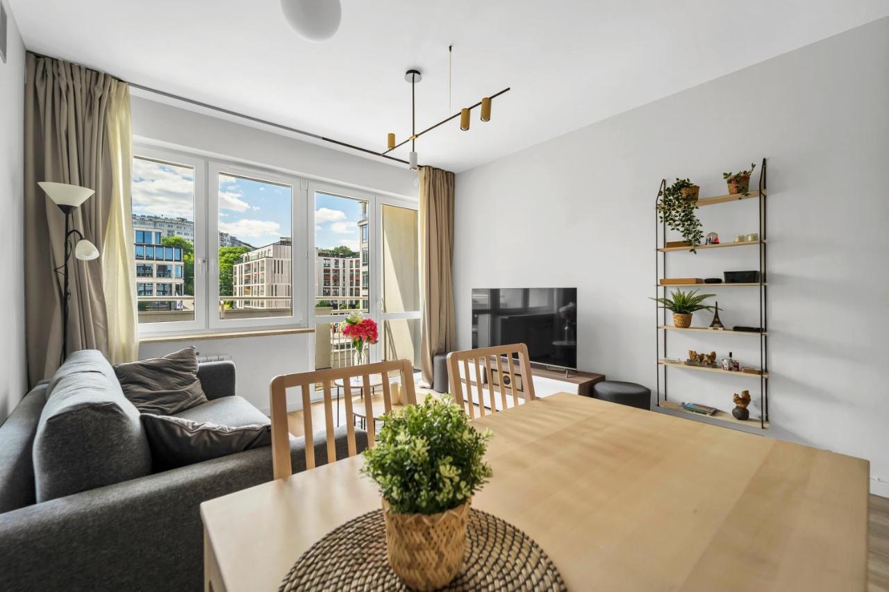 Apartamento Powisle Business - Balcony, Workspace - By Rentujemy Varsóvia