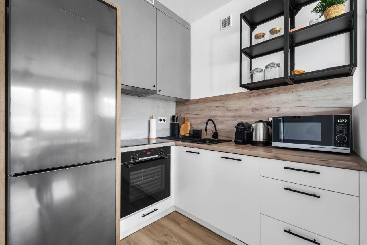 Apartamento Powisle Business - Balcony, Workspace - By Rentujemy Varsóvia