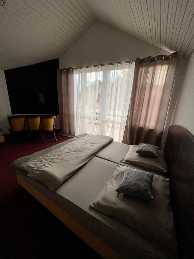 Kaskada Lomianska 33 * Warsaw
