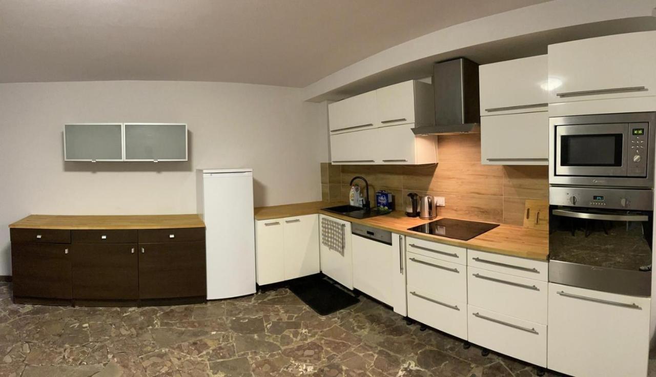 Homestay Kaskada Lomianska 33 *