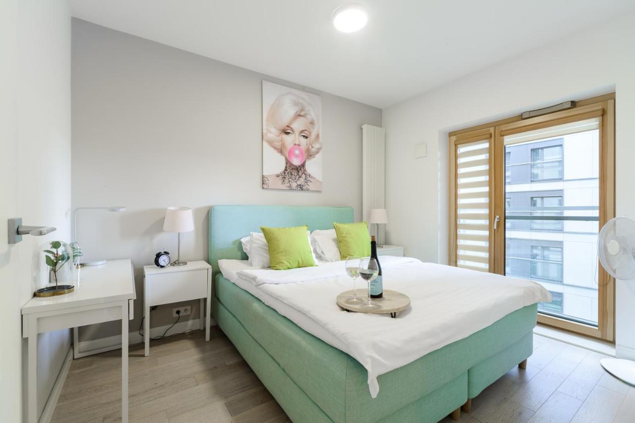 Lumina Luxury In Mennica Hotel apartamentowy 5*