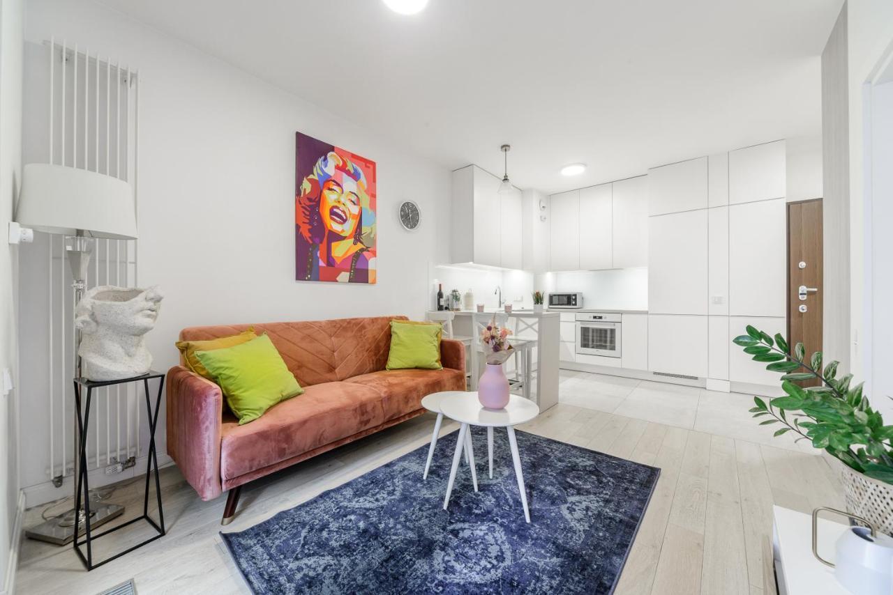 Lumina Luxury In Mennica Hotel apartamentowy 5*
