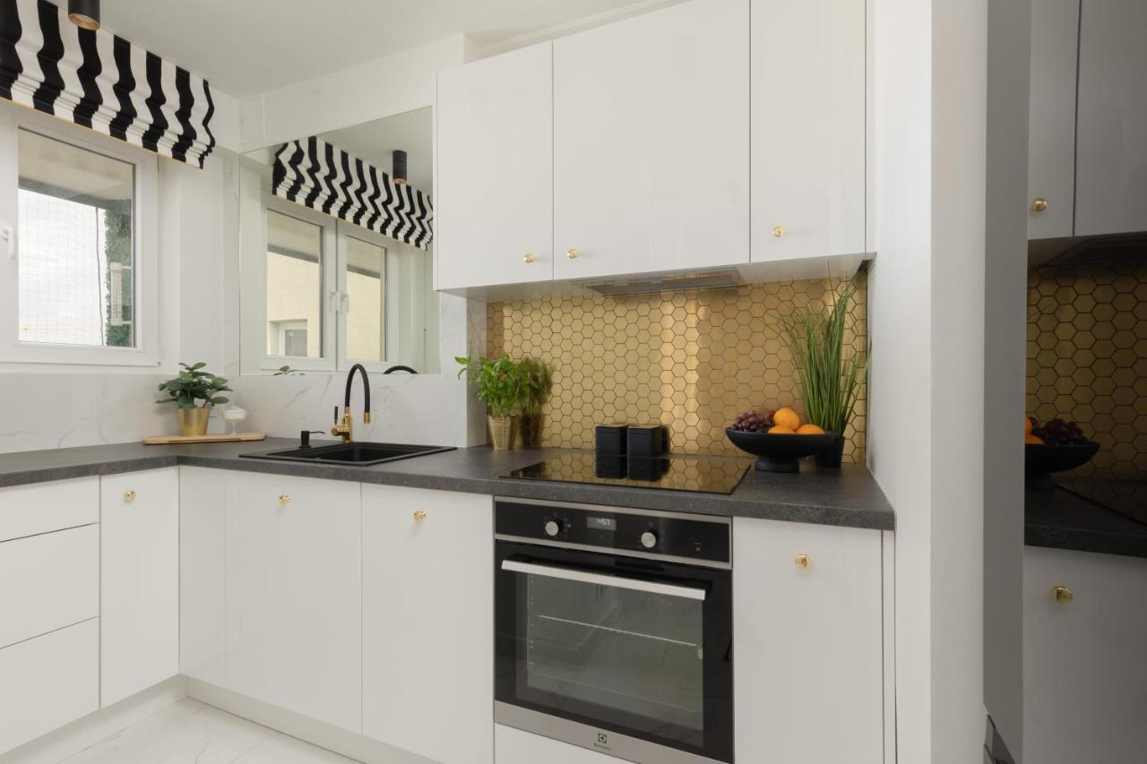 Apartament Senatorska By Renters Warszawa