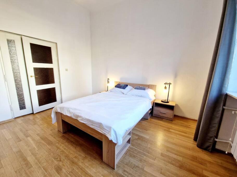 Niepodleglosci 84 Apartament
