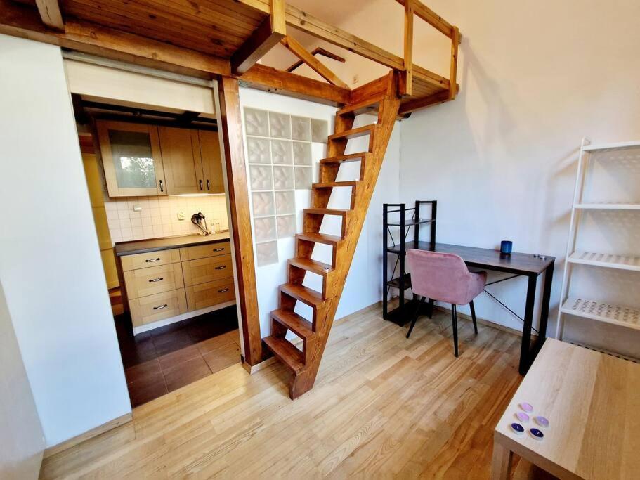 Niepodleglosci 84 Apartament Apartment Warsaw
