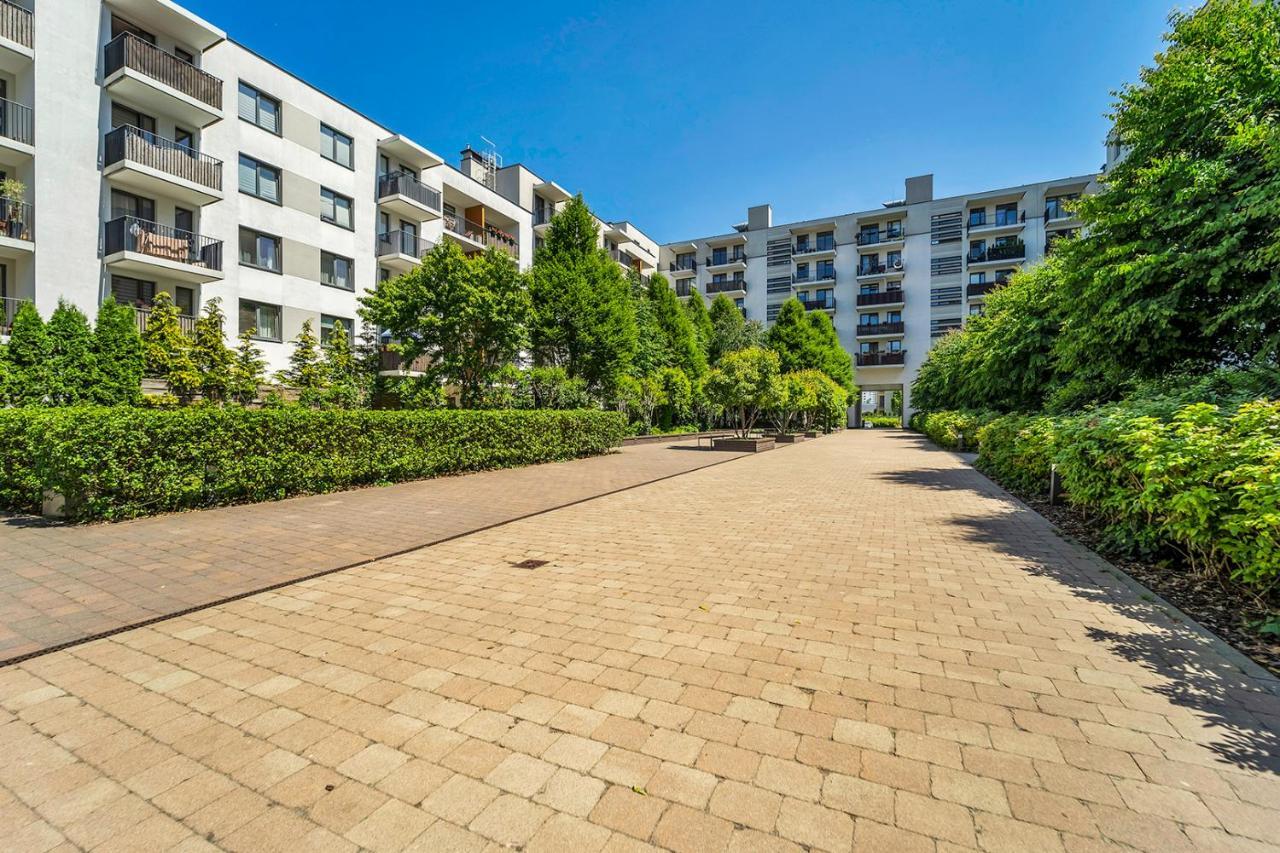 Apartment Metro Bemowo - Balcony, Parking, Near Metro - By Rentujemy *