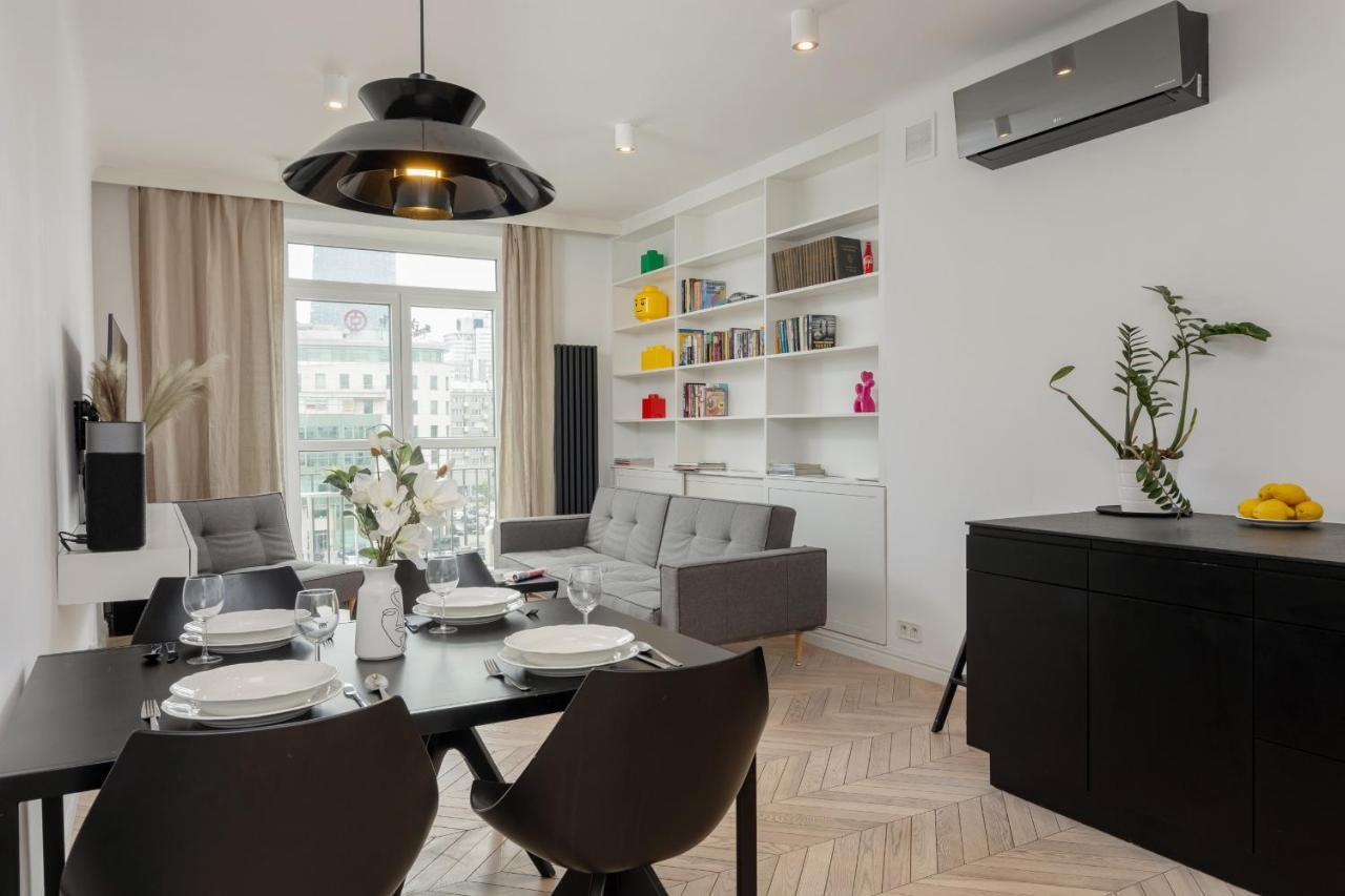 Apartment Trendy Marszalkowska With View Near Ogrod Saski By Renters