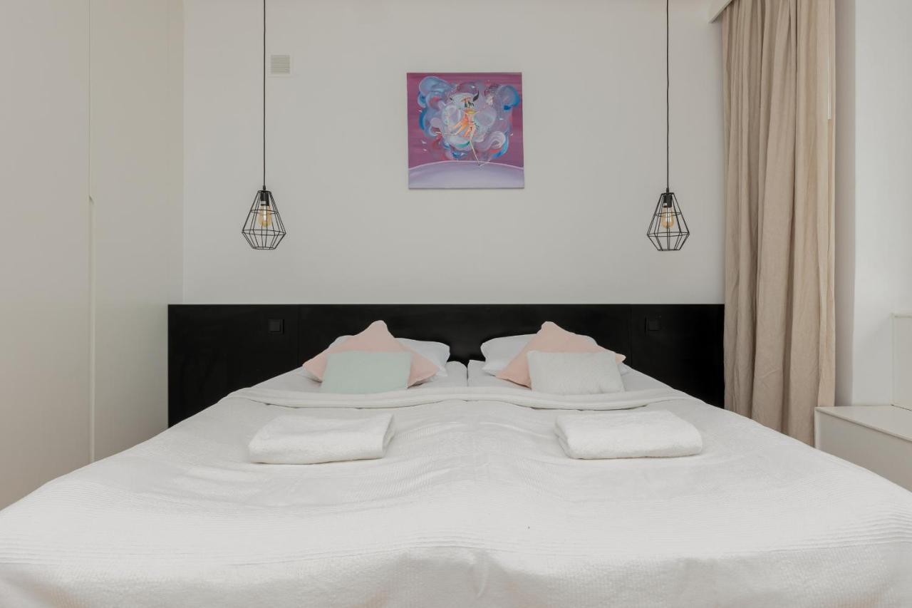 Apartment Trendy Marszalkowska With View Near Ogrod Saski By Renters Warsaw