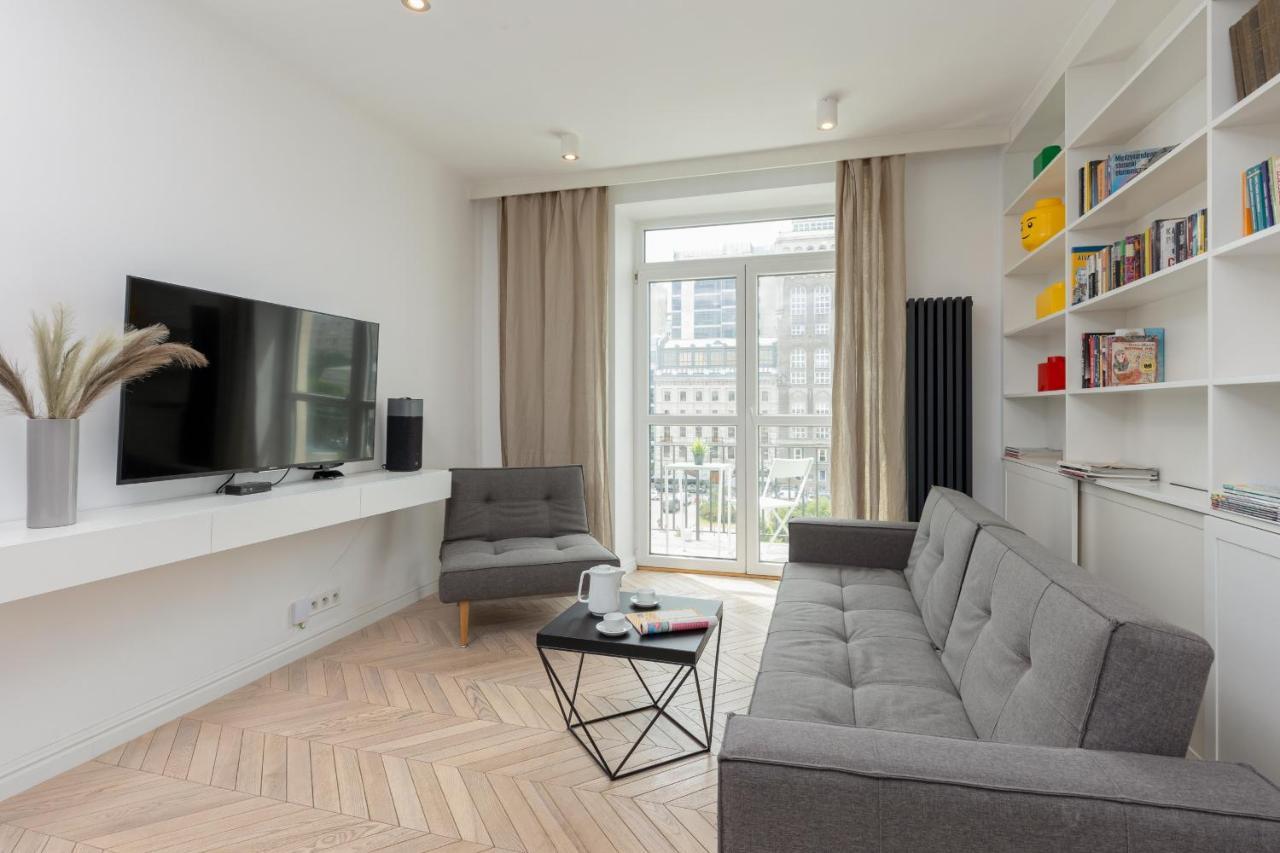 Trendy Marszalkowska With View Near Ogrod Saski By Renters