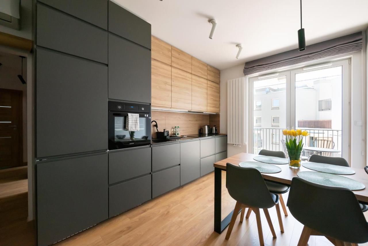 Wola Skwer Happy Apartment *