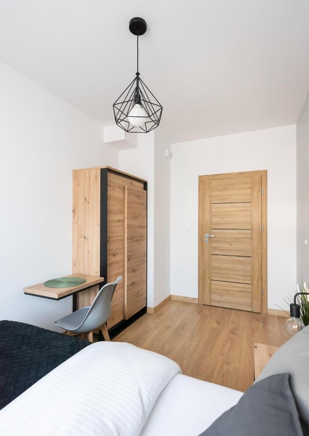 Apartment Wola Skwer Happy *