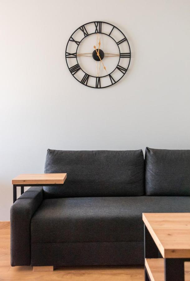 Apartment Wola Skwer Happy