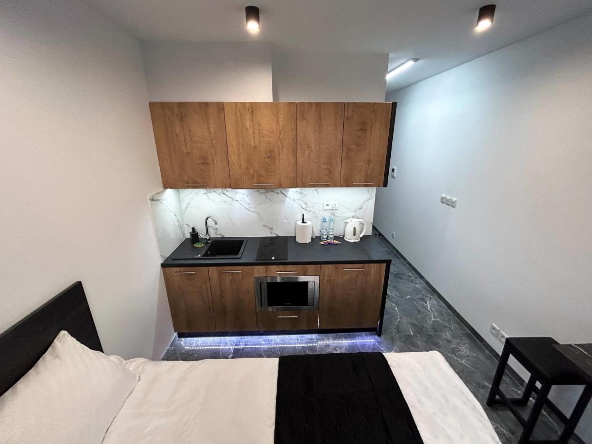 Apartment 33 Modern