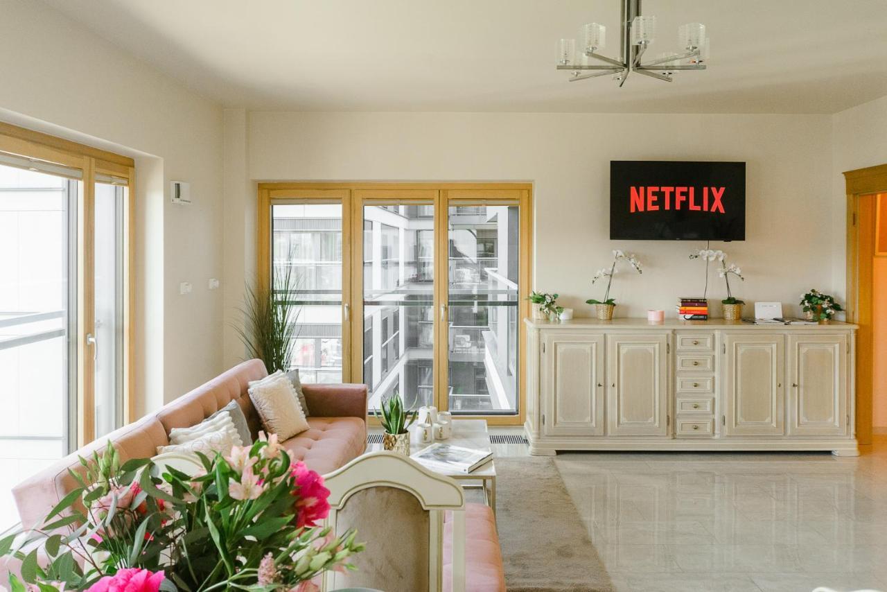 Luxury In Apartament *