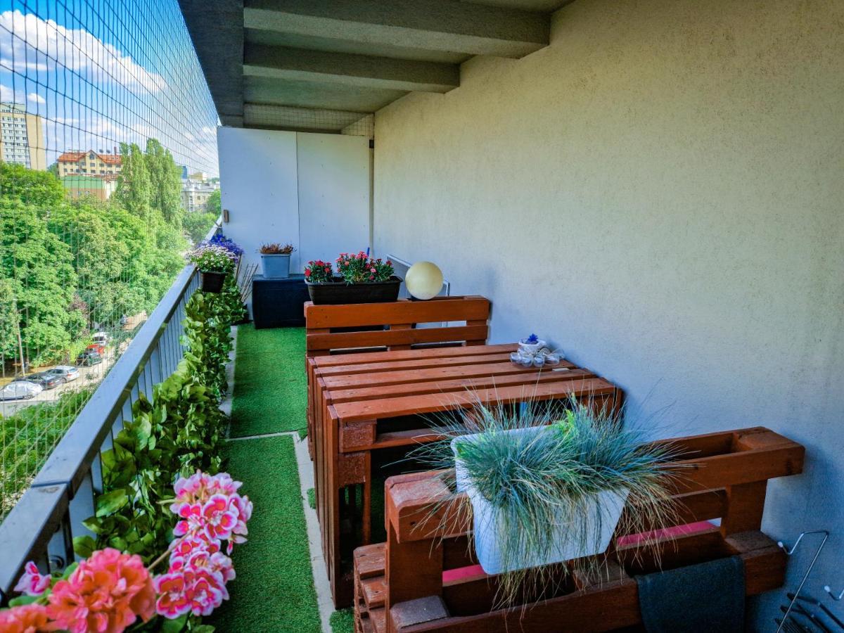 Apartamento Sokolowska City Centre Metro Varsóvia