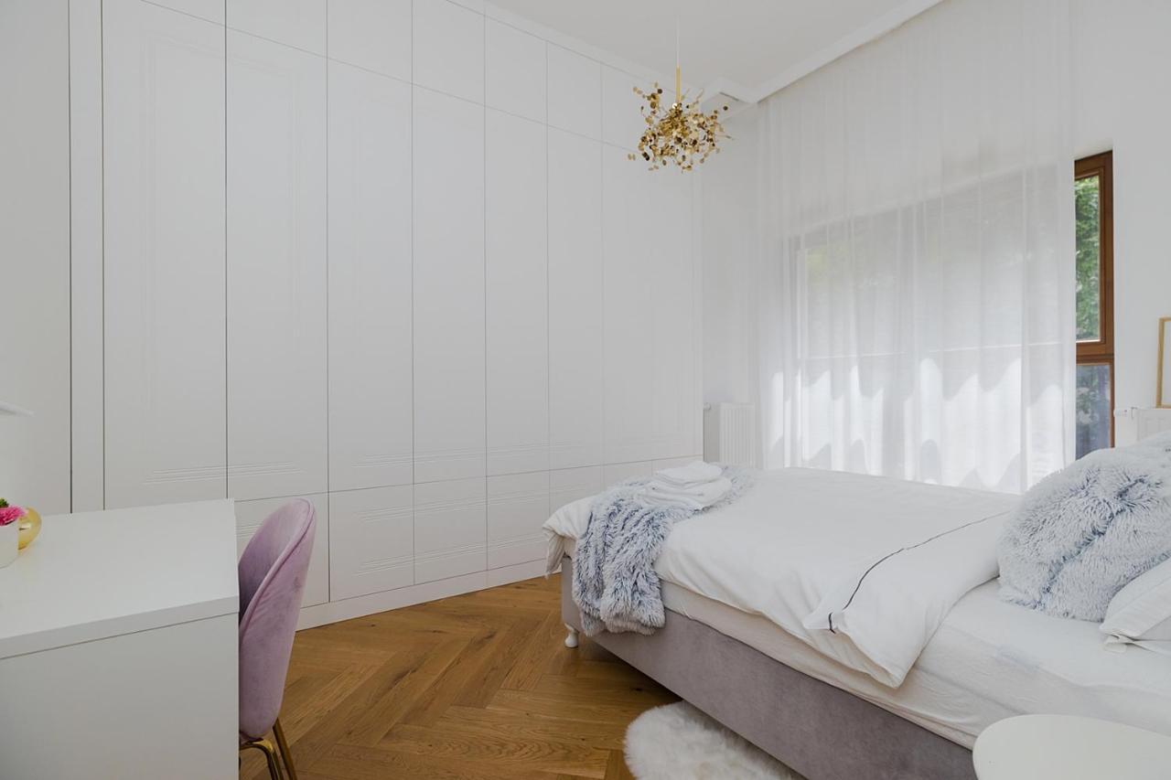 Woronicza Premium- Margo * Warszawa