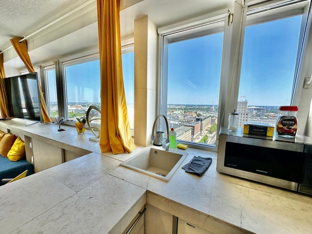 Apartment Sun Clima/ac Metro X2 Fast Wifi 500 Mbs 70'tv Netflix Appletv Hbo *