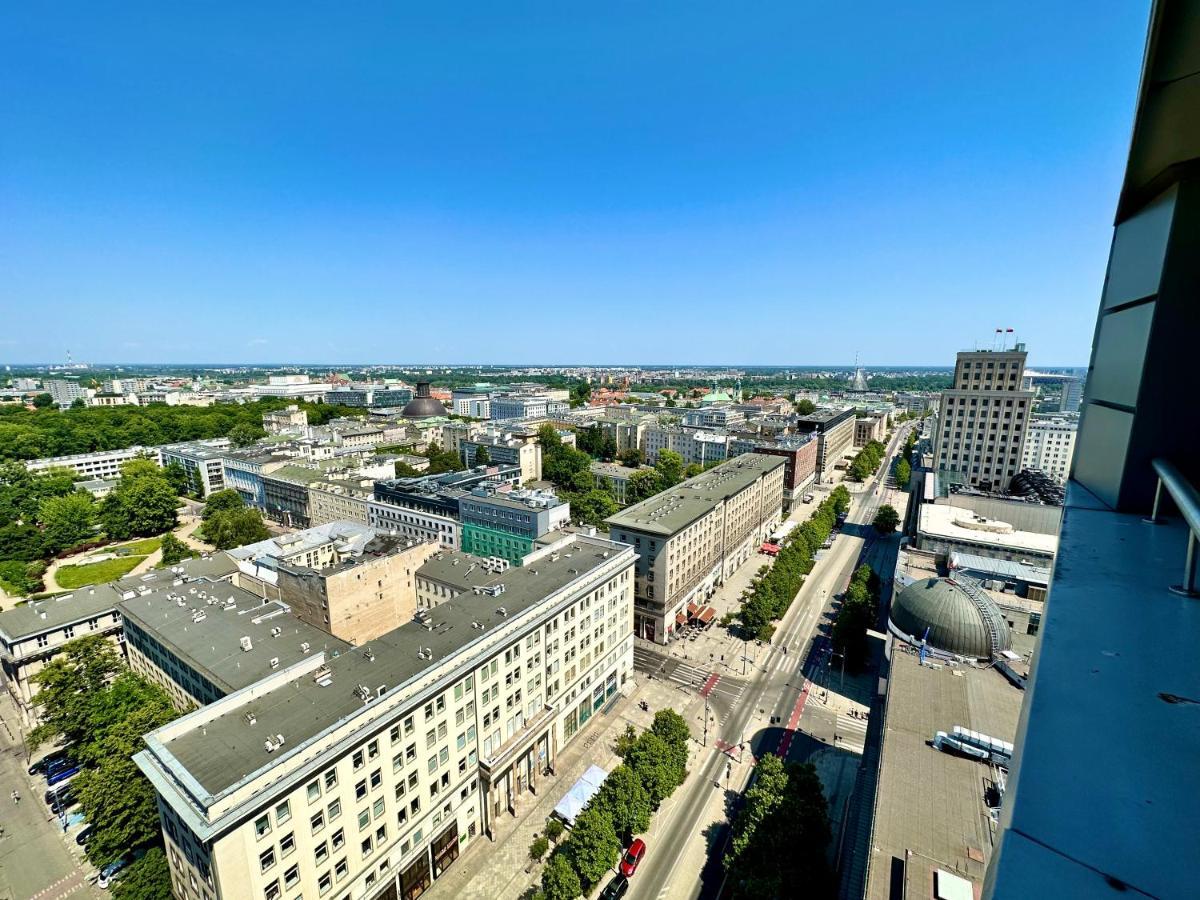 Apartment Sun Clima/ac Metro X2 Fast Wifi 500 Mbs 70'tv Netflix Appletv Hbo Warsaw