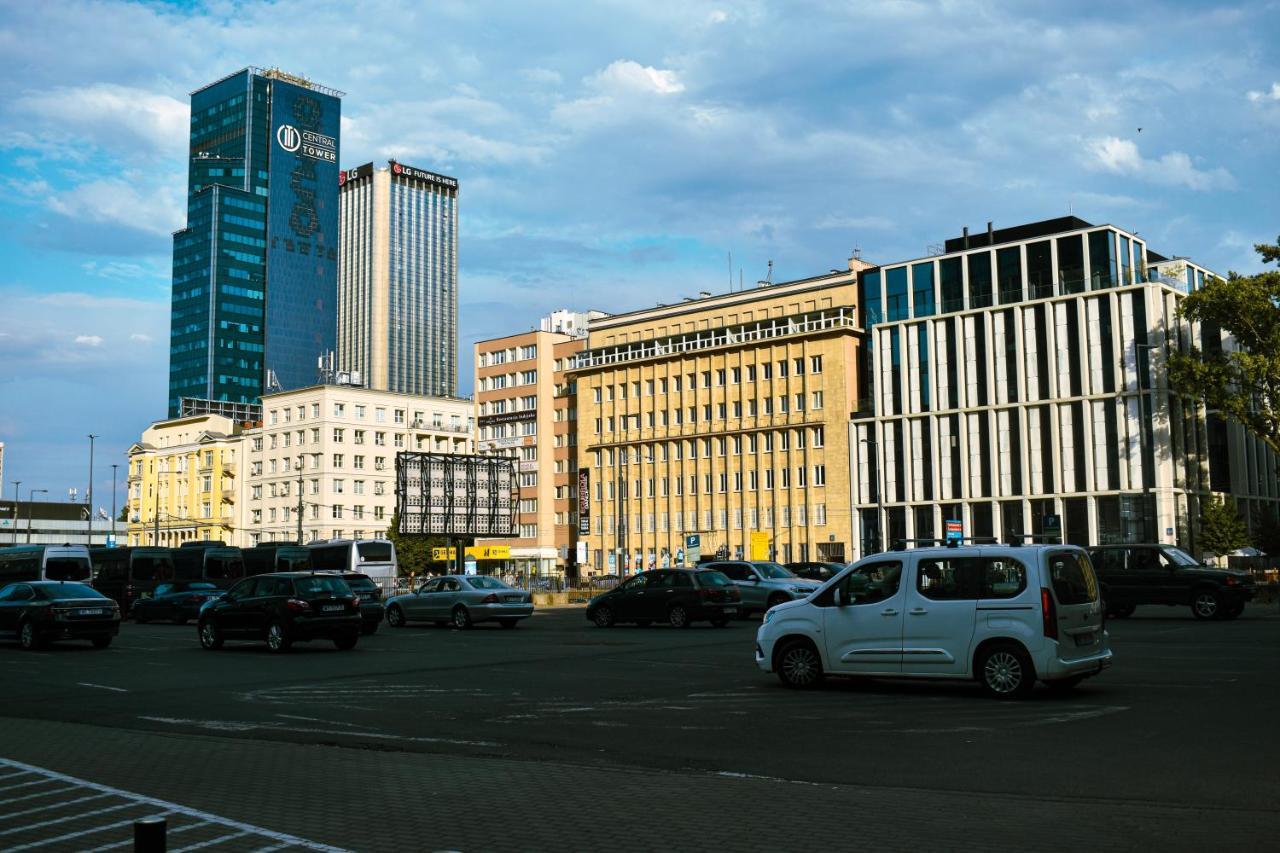 Apartment Zelazna Centre